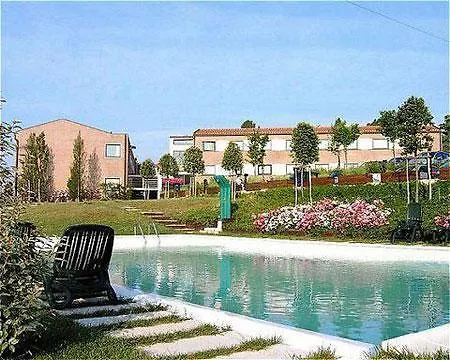Sangallo Park Готель