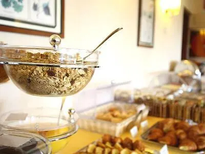 Sangallo Park Otel 3*